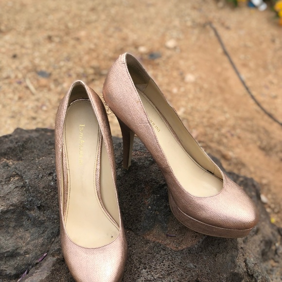 Rose Gold Metallic Enzo Angiolini High Heels - Picture 2 of 5